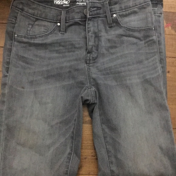 Gray jeans - Picture 1 of 3